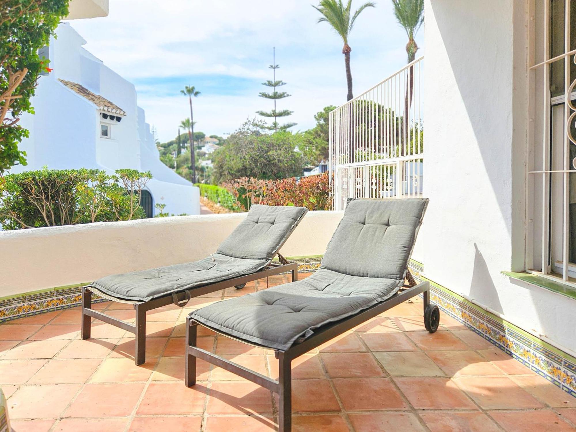 One Bedroom Apartment In Jardines De Calahonda MIJAS COSTA Zewnętrze zdjęcie